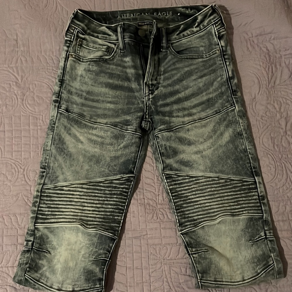 American eagle men’s jeans 28x32